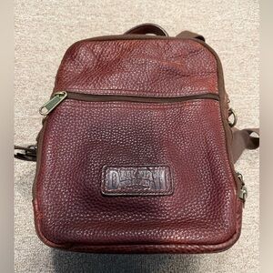 Duluth Trading Co Lifetime Leather travel bag, vintage EUC, collectible
